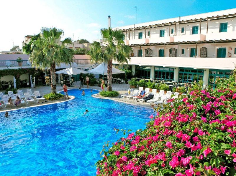 Costa Del Salento Village 乌真托 外观 照片